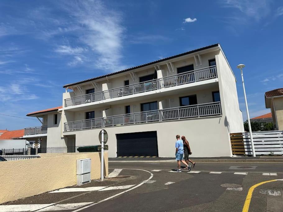 Tres Bel Appartement Neuf - Parking Et Terrasse Biscarrosse Eksteriør bilde